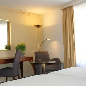 Hotel Alfa 